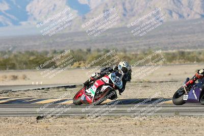 media/Dec-07-2025-CVMA (Sun) [[3e7d2de5dc]]/Race 16-Formula Middleweight/